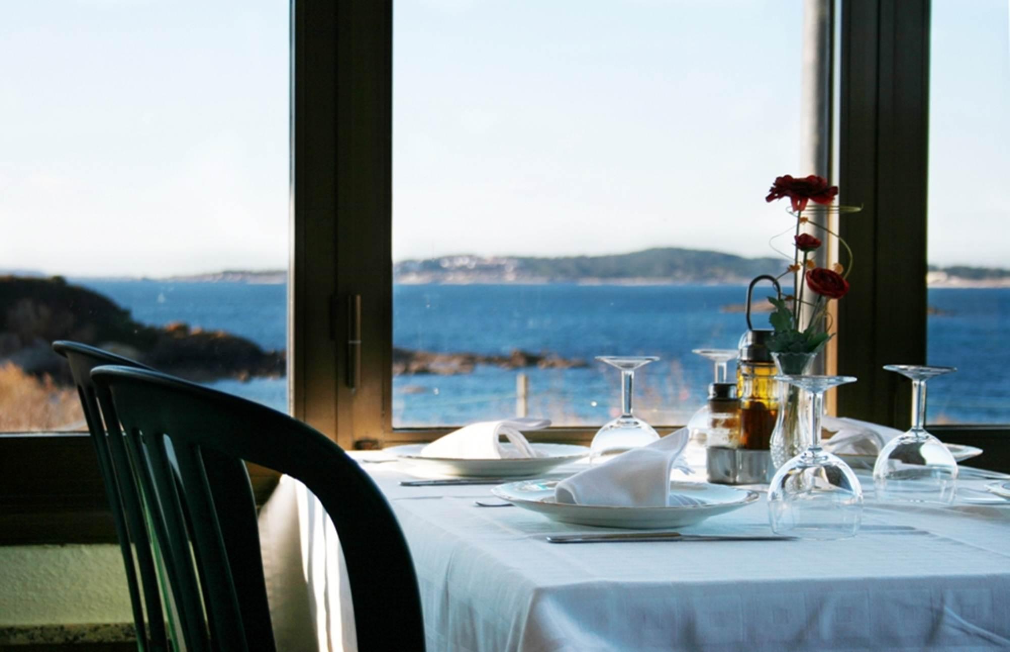 Hotel Delfin Azul Playa de la Lanzada レストラン 写真